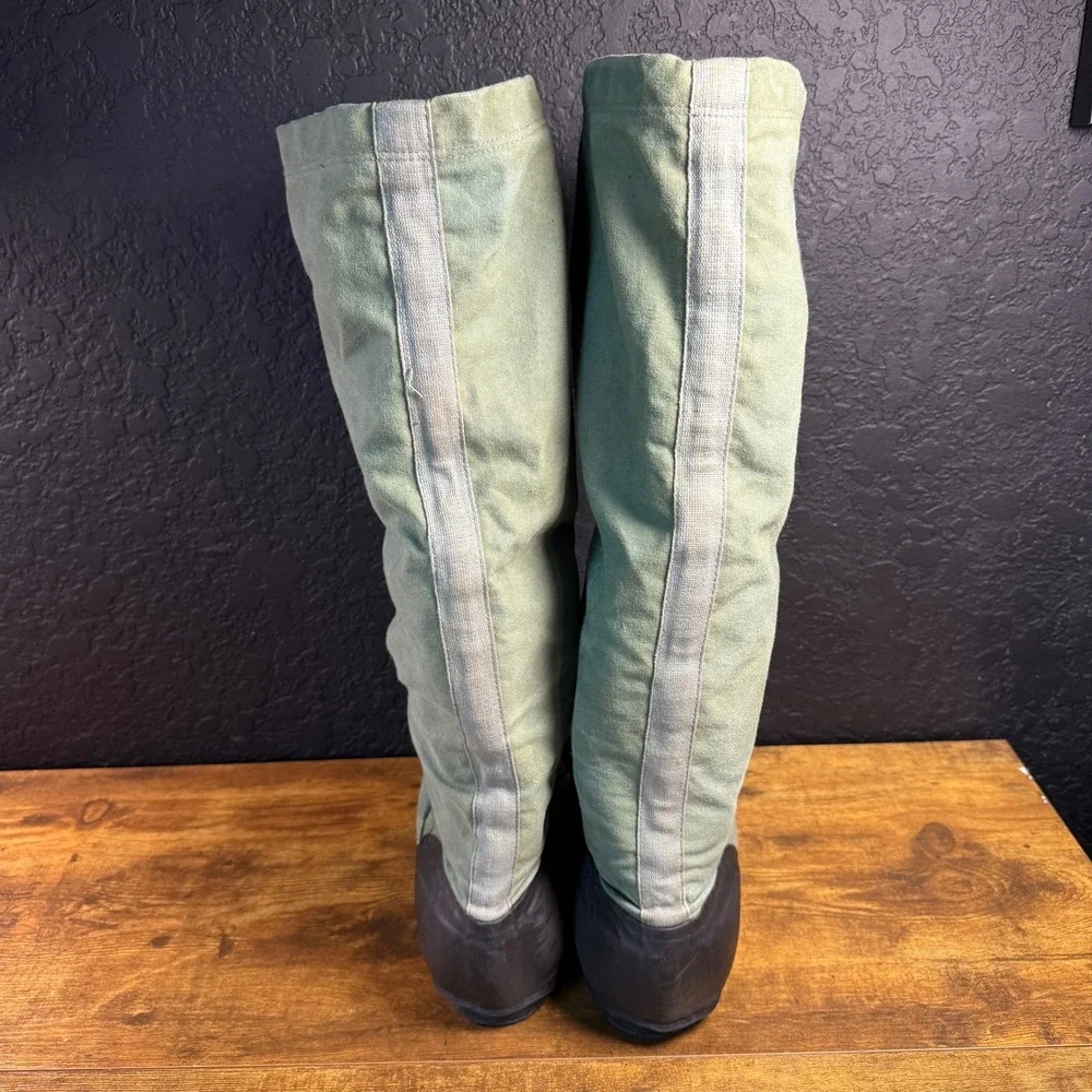 US Military N-1B Extreme Cold Weather Green Canvas Rubber Mukluk Boots Small